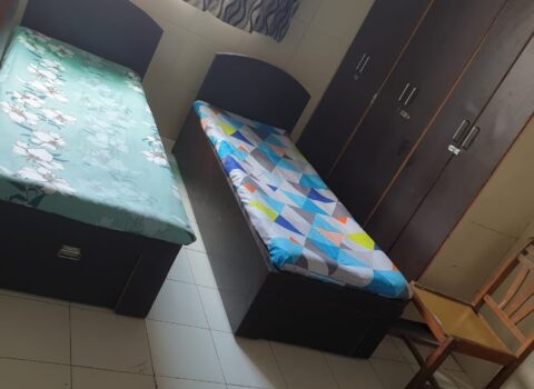 pg in navrangpura for boys