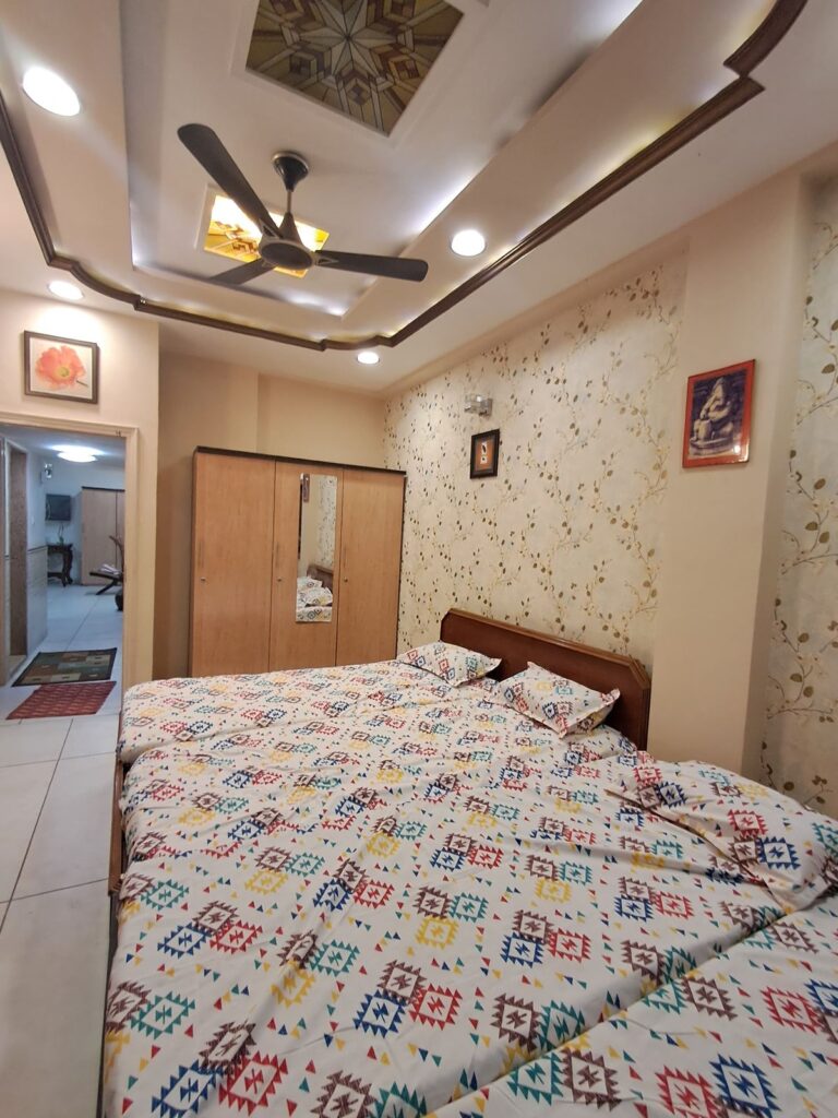 Elite PG in Navrangpura